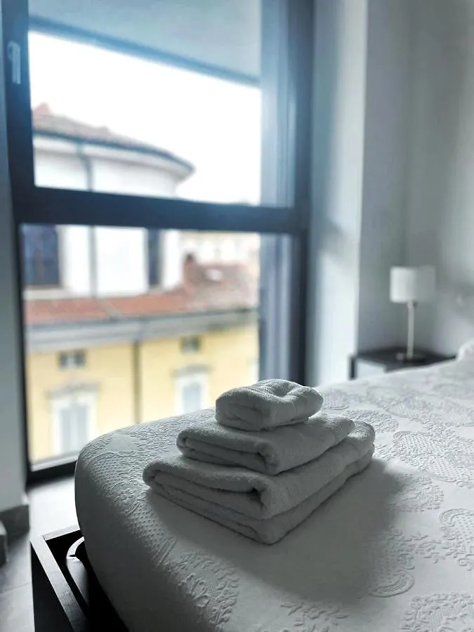 Bergamo Sottosopra Gold Apartment 0*,  Italy
