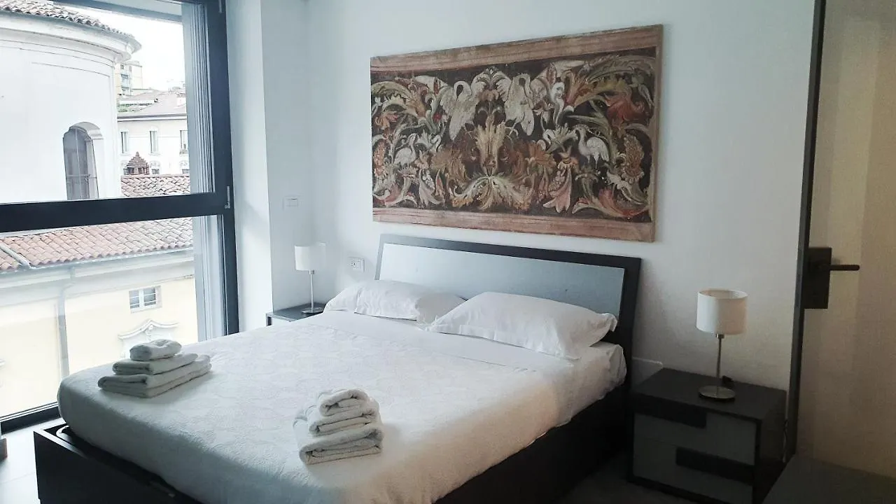 Bergamo Sottosopra Gold Apartment